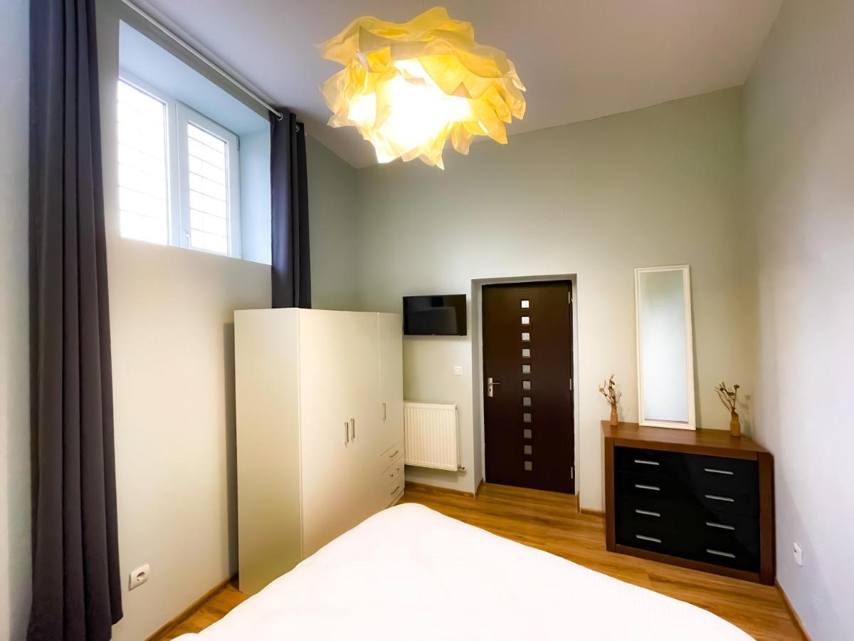 Cool Flat In The Heart Of Bucharest'S Fun And History Apartment Exterior foto